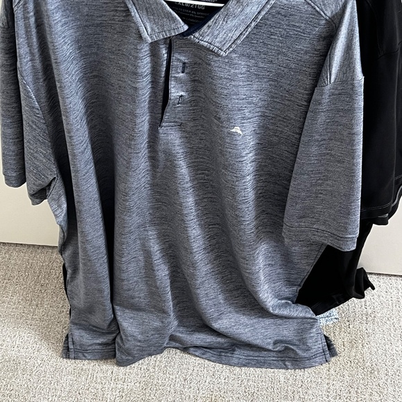 Tommy Bahama- 3 shirts - Picture 6 of 7